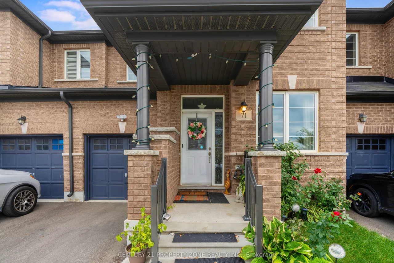 71 Riverwalk Drive — photo 3