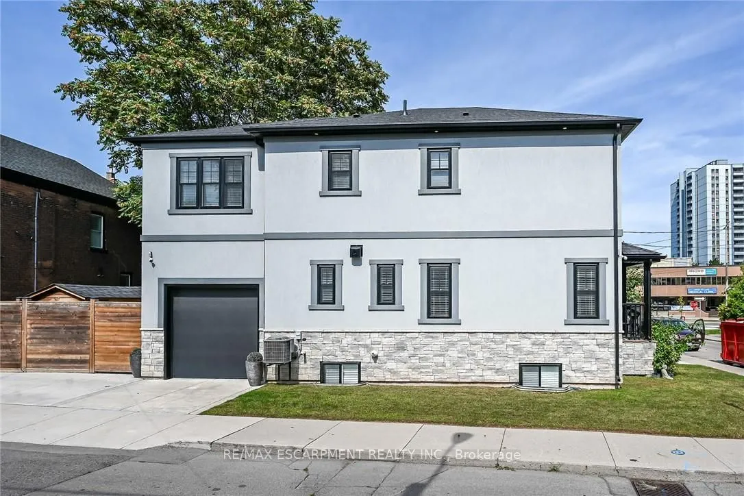 109 Ray Street — photo 3