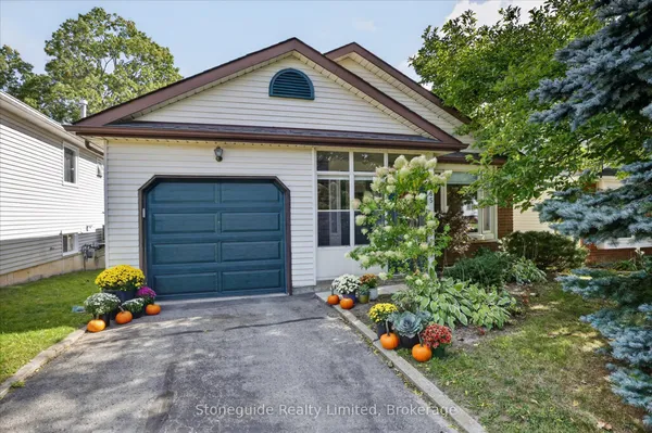 1185 Huntington Circle