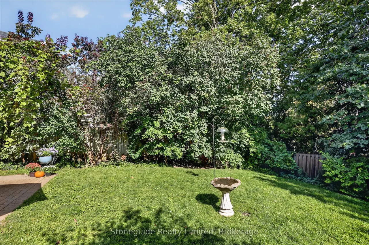 1185 Huntington Circle — photo 30