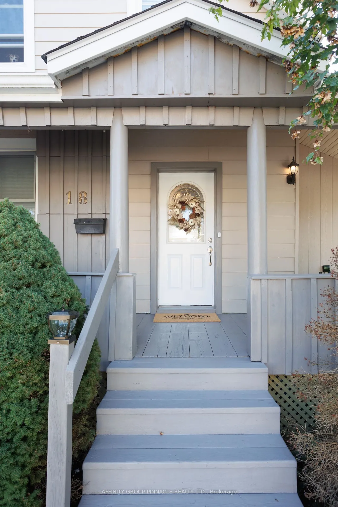 18 Clifton Street — photo 2