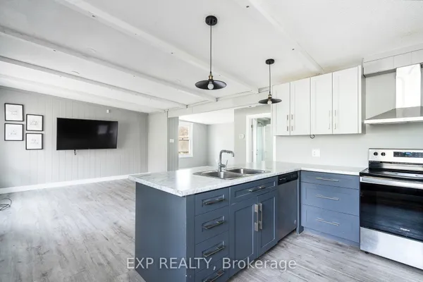 104 SETTLERS Way — photo 2