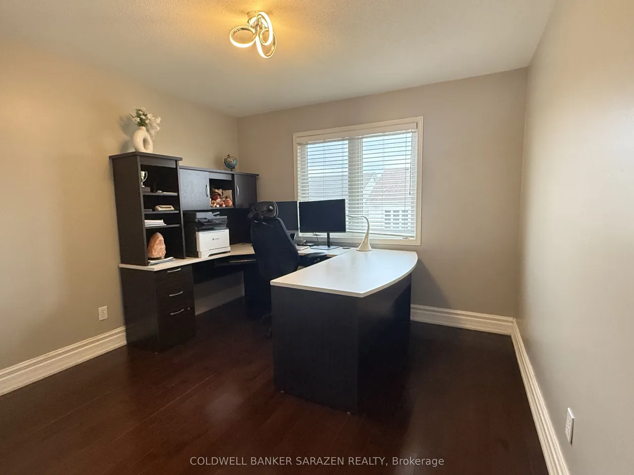 302 Edgemoore Crescent E — photo 15