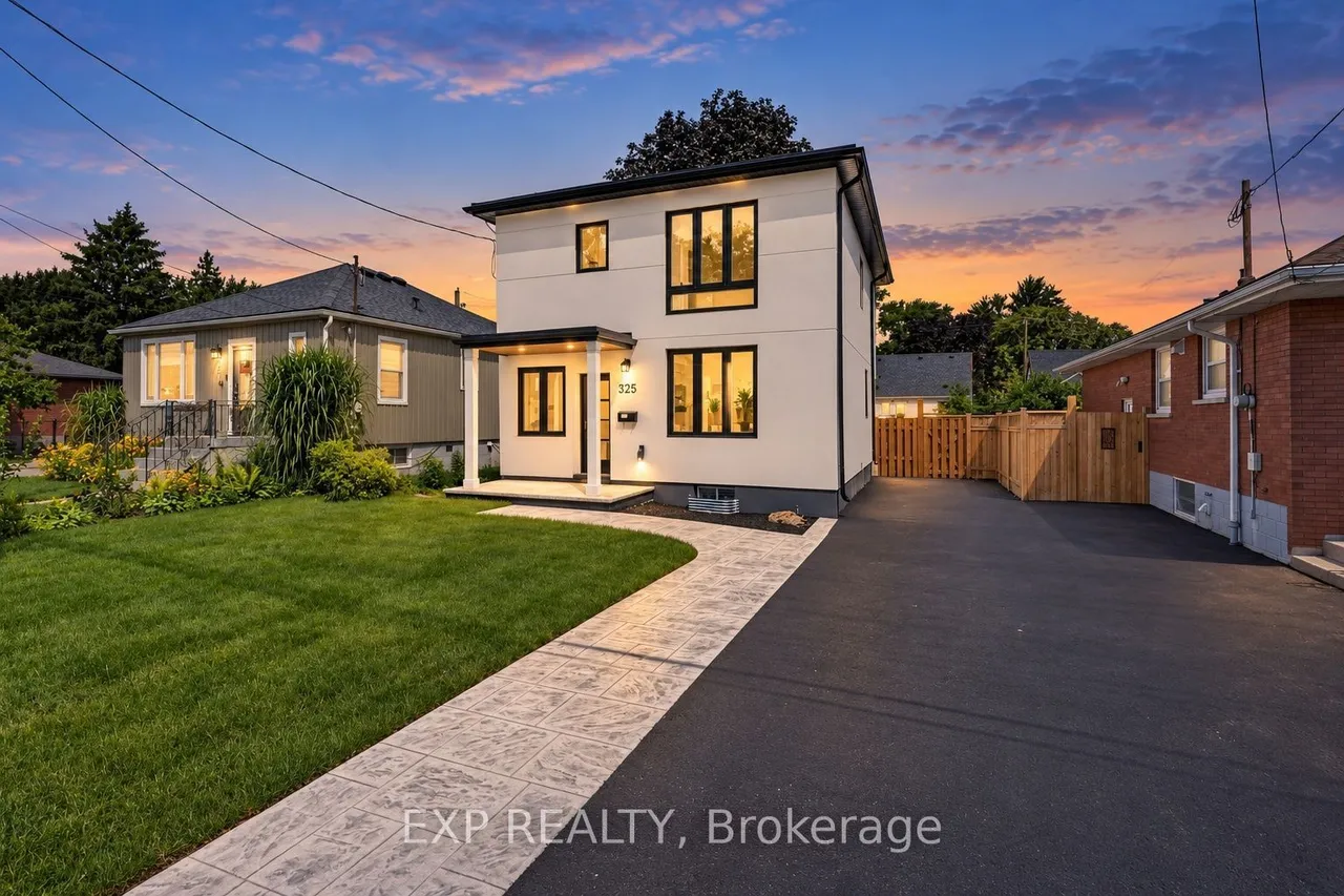 325 Queensdale Avenue E — photo 3