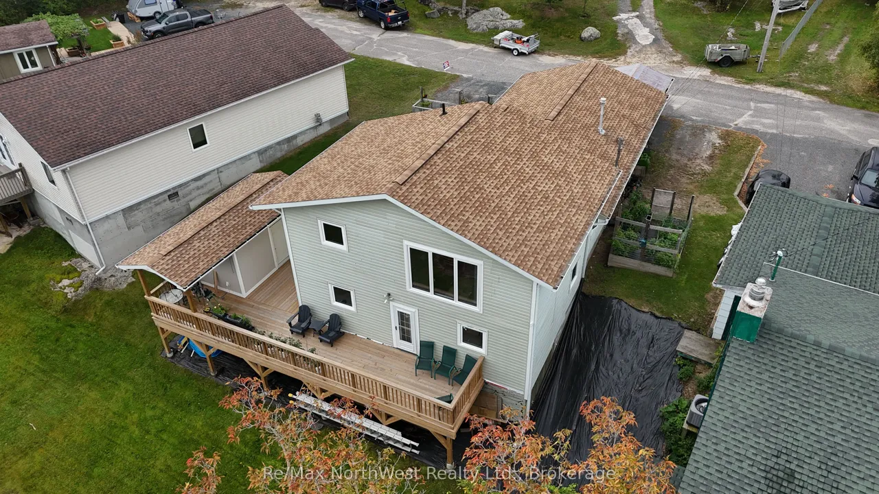 324 Beatty Street — photo 43
