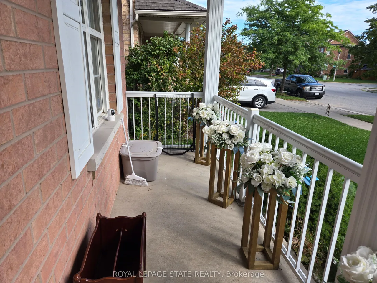 28 Niagara On The Green Boulevard — photo 3