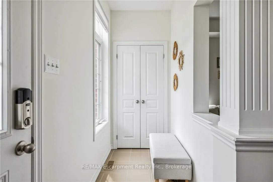 54 Nisbet Boulevard — photo 3