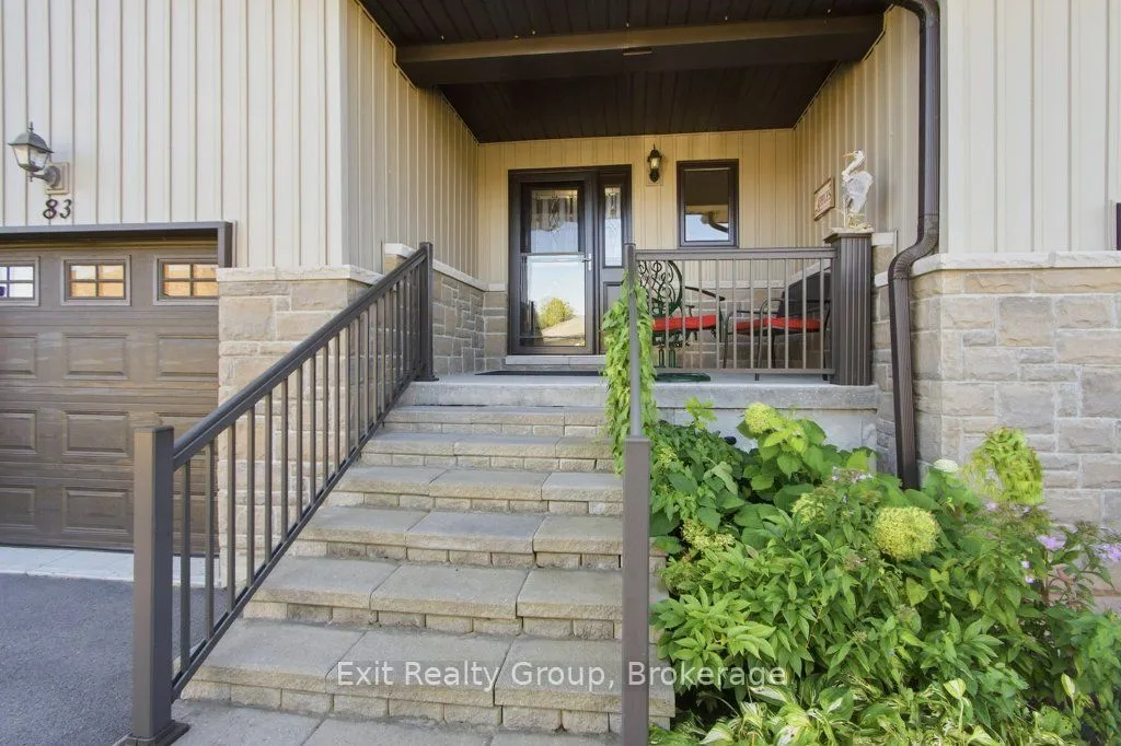 83 Conger Drive — photo 2