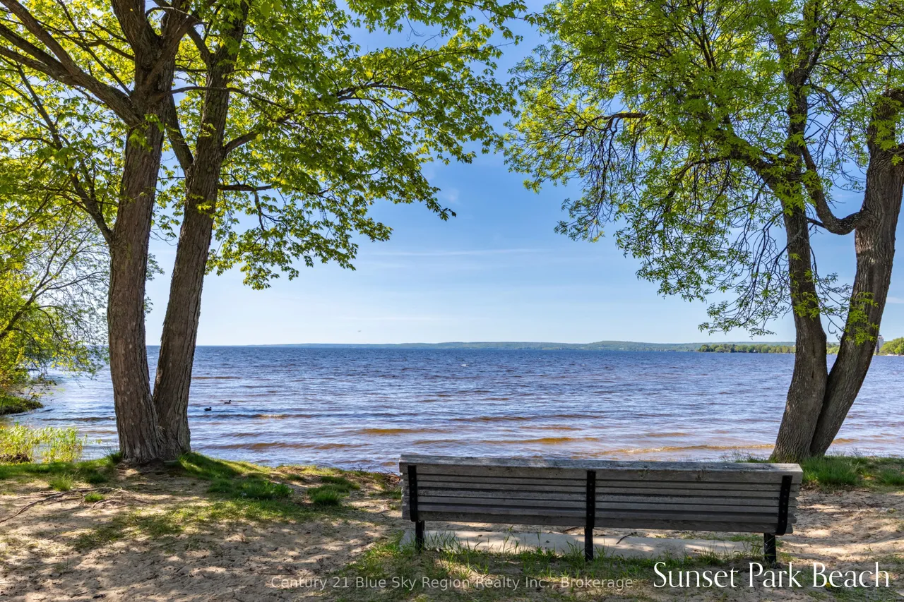 624 Lakeshore Drive, Unit 9 — photo 32