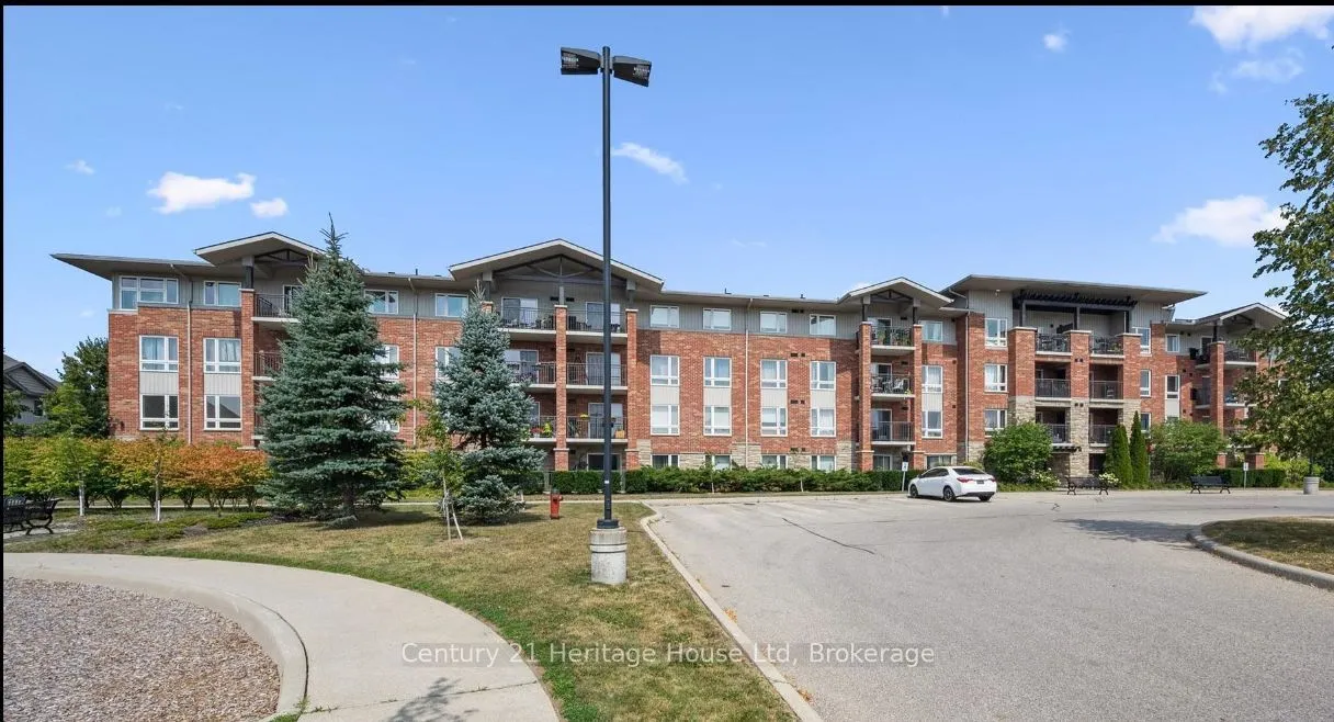 60 Lynnmore Street SW — photo 3