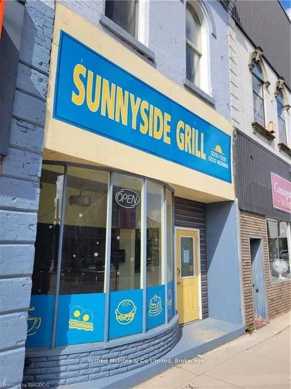 210 DURHAM Street E — photo 2