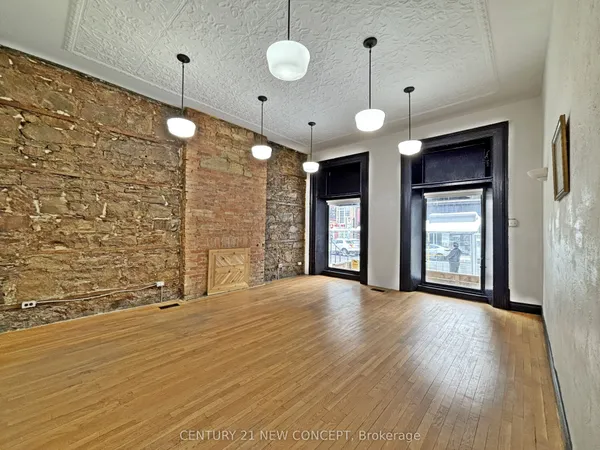 146 James Street S