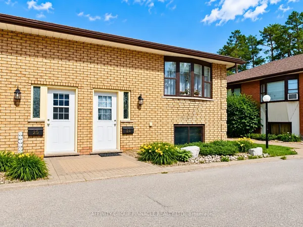 115 Mary Street W