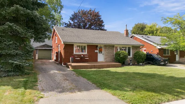 180 Terrace Drive — photo 2