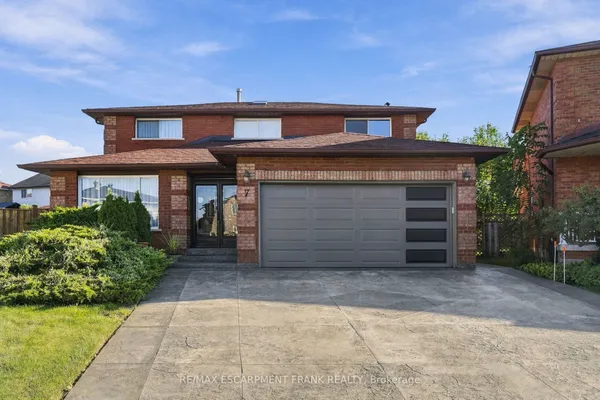 7 Argon Court