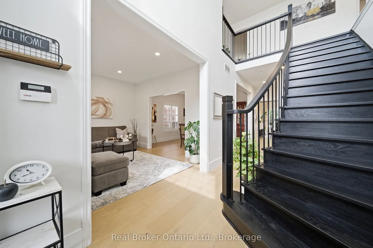 280 Farley Drive — photo 3