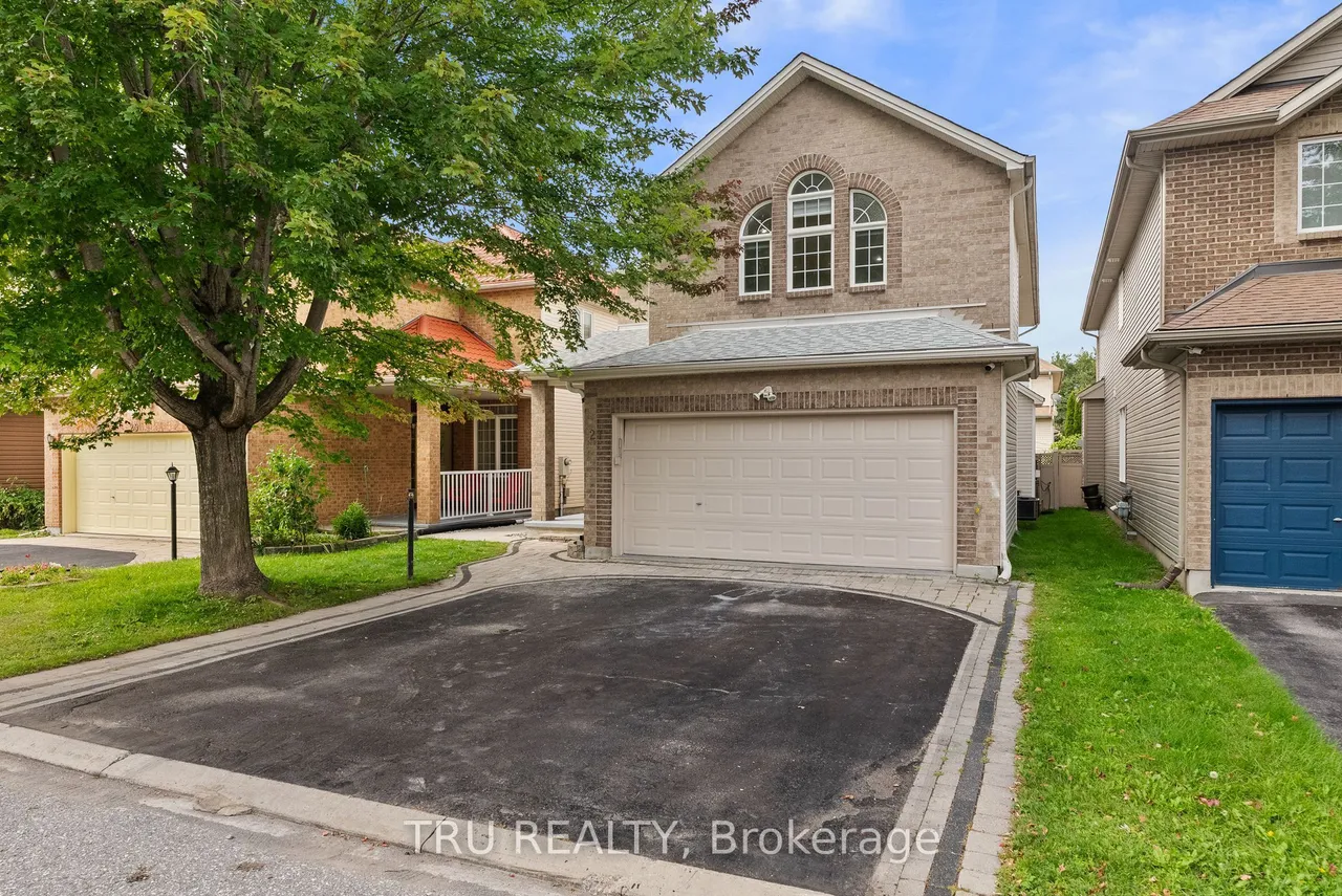 27 Upminster Way — photo 2