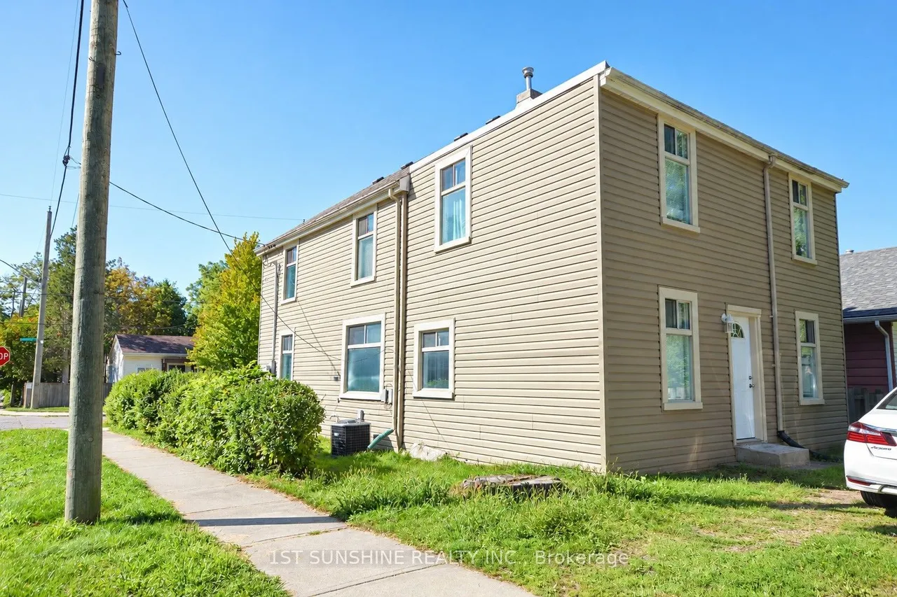 235 Broadway Avenue — photo 3