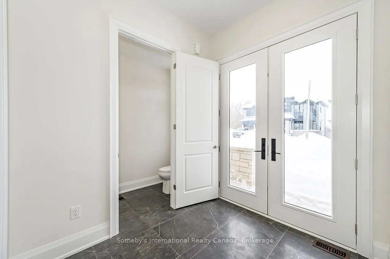 113 Clement Lane — photo 3