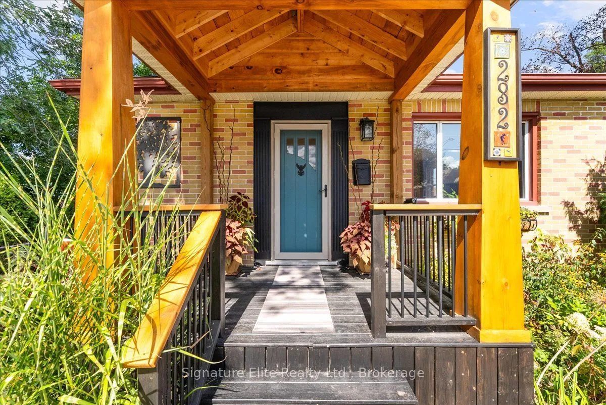 282 SWANSTON Avenue