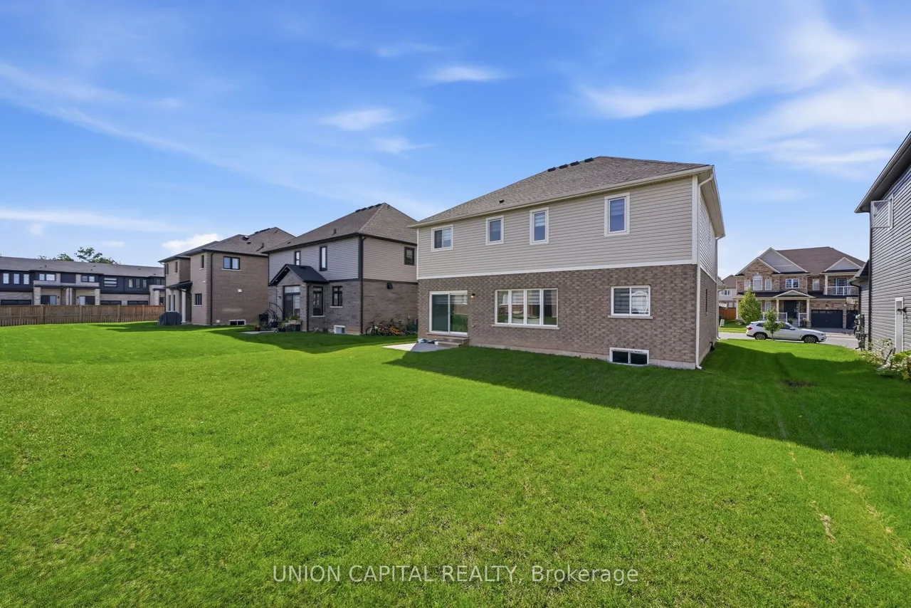 9352 Emerald Avenue — photo 48