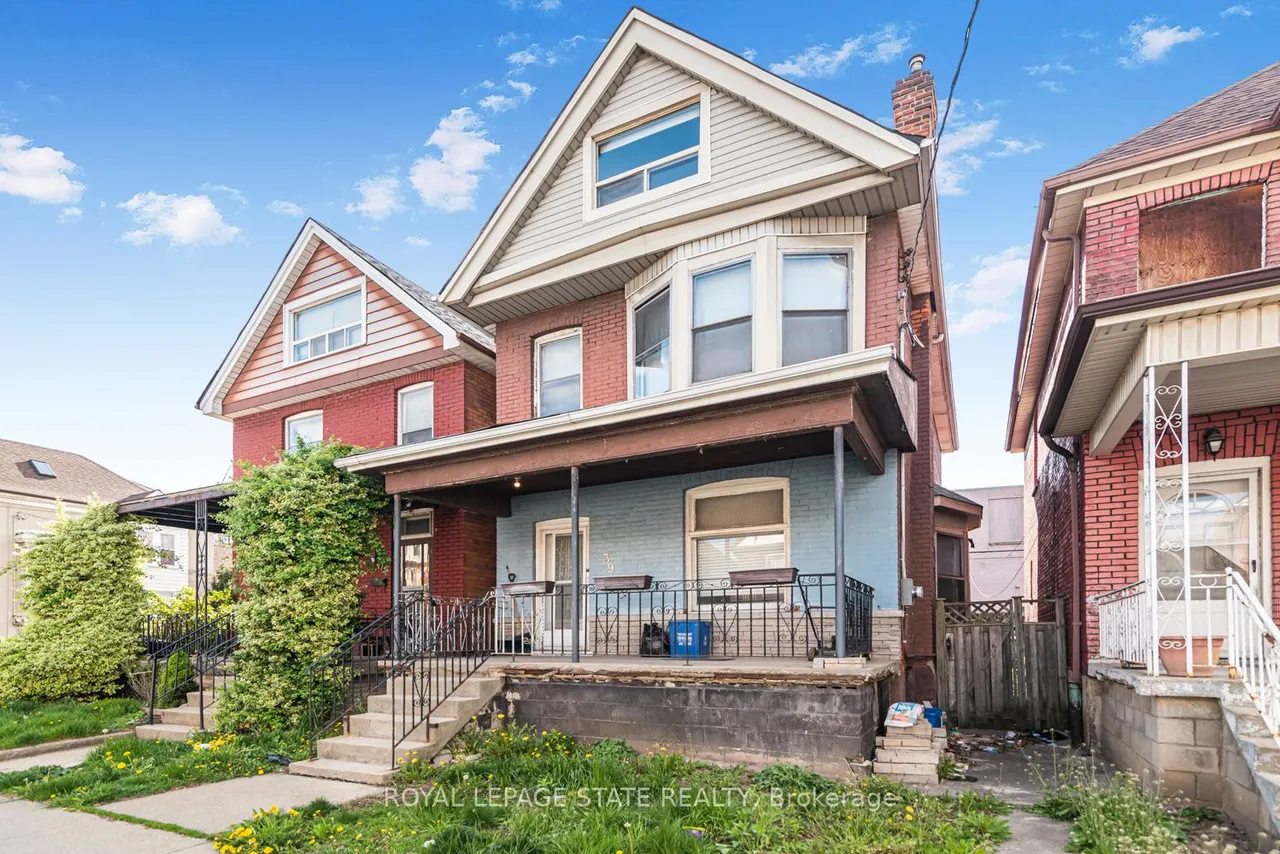 39 Arthur Avenue N