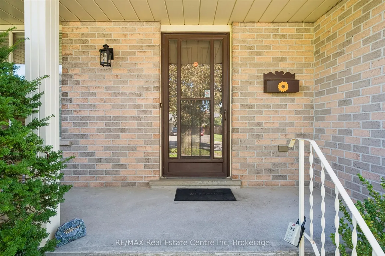 7 Countryside Crescent — photo 3