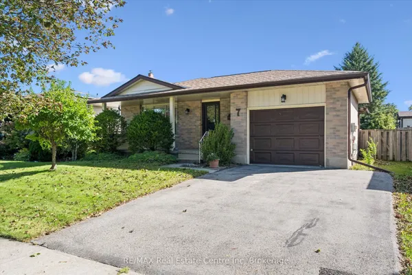 7 Countryside Crescent