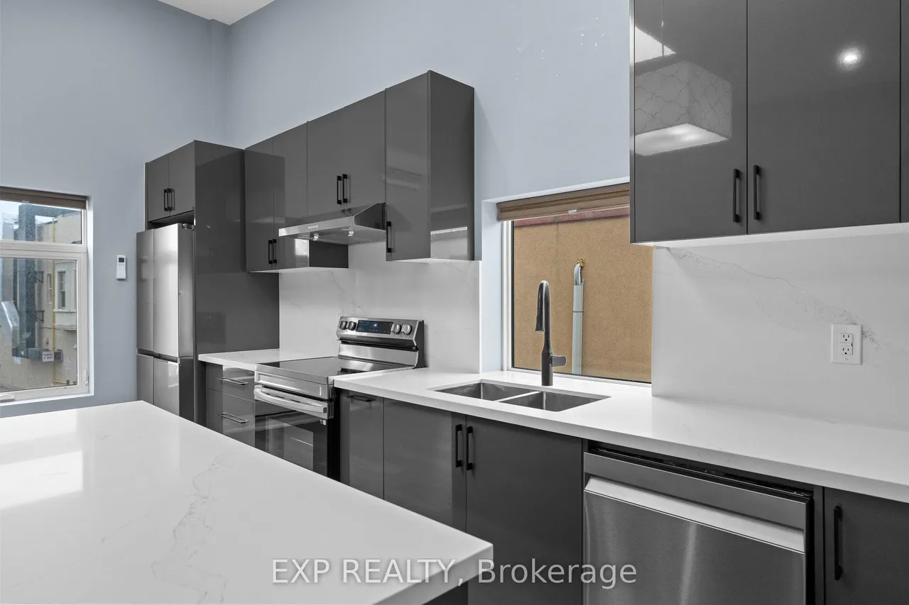 5850 Ferry Street — photo 3
