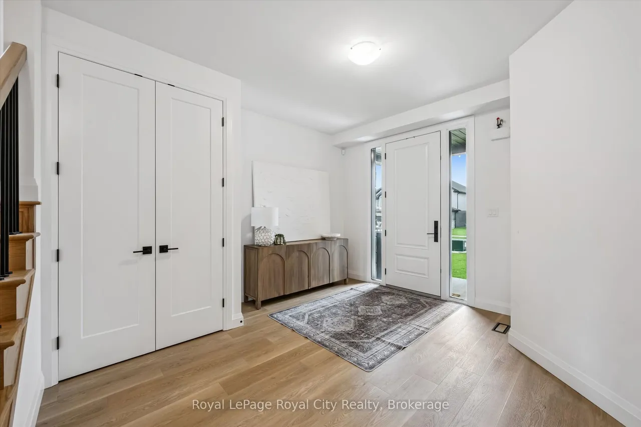 203 Schmidt Drive — photo 3