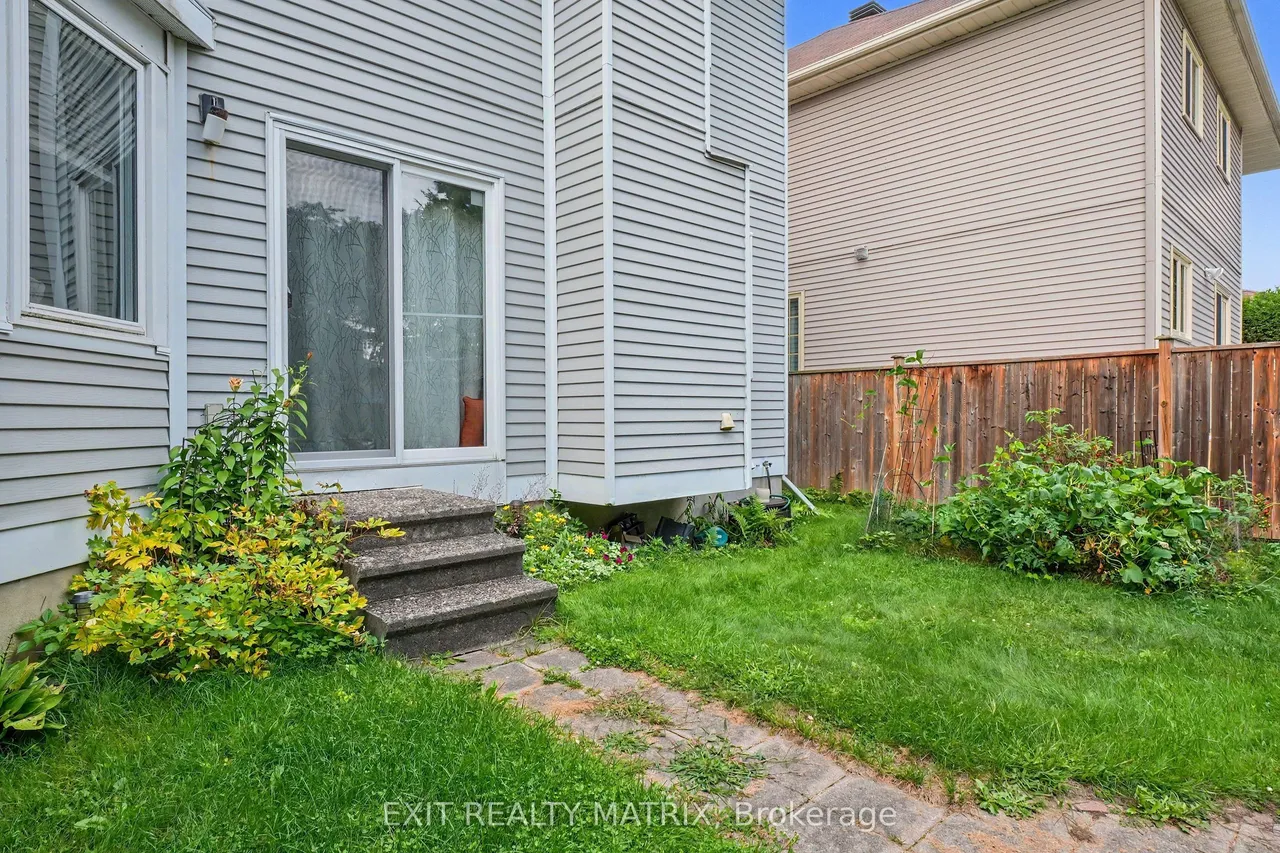 1691 Hunters Run Drive — photo 12