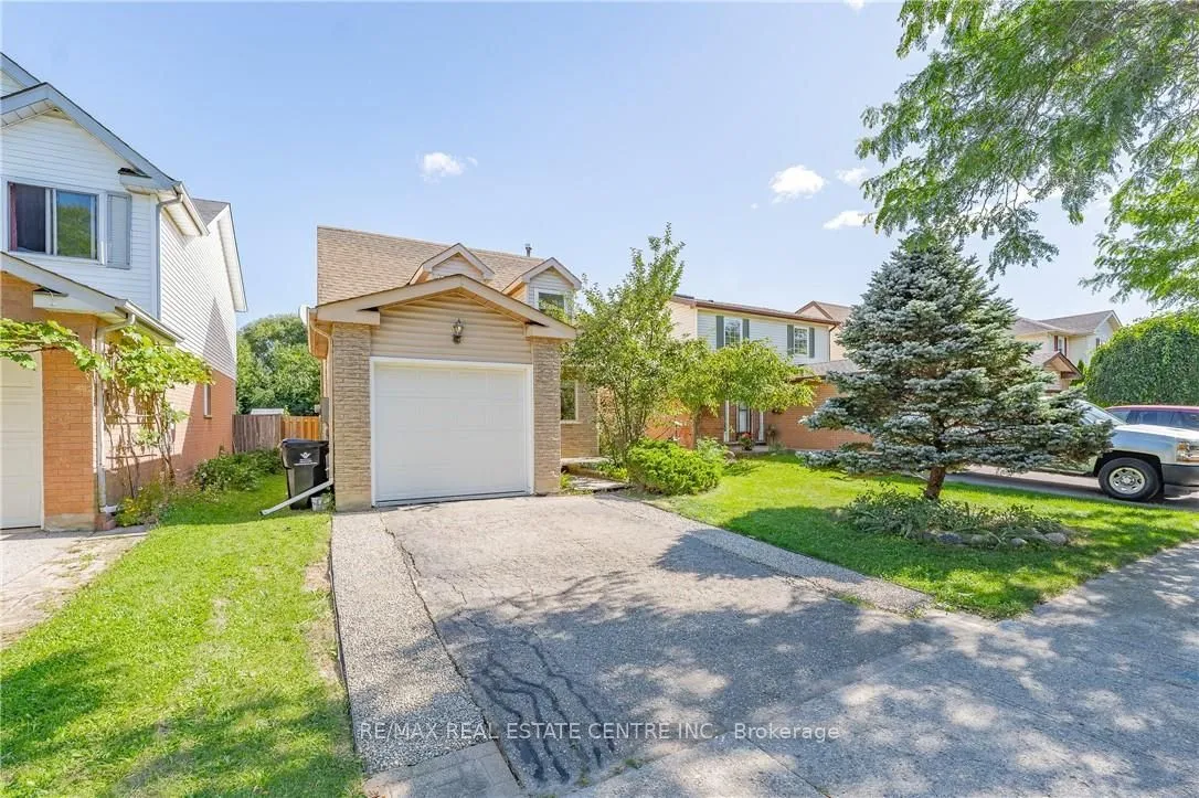 34 Camrose Court — photo 3