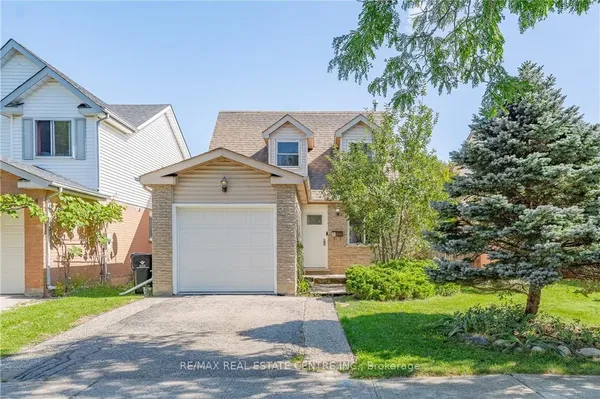 34 Camrose Court — photo 2