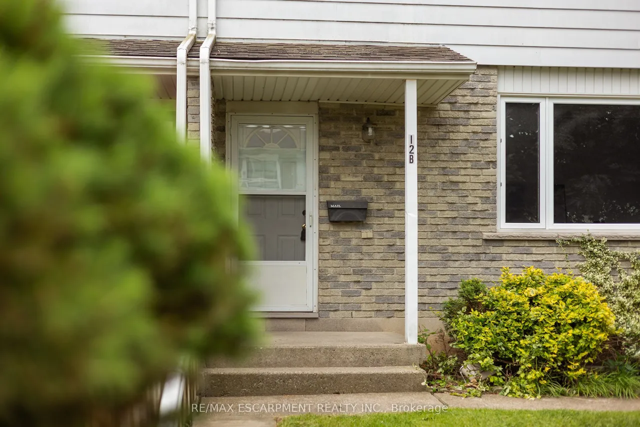 18 Oakhill Drive — photo 42