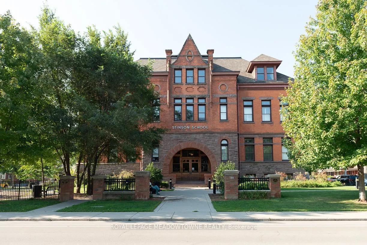 200 STINSON Street