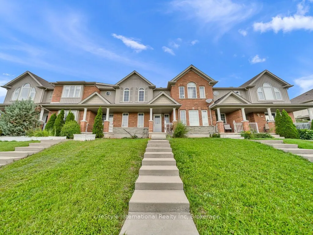529 Victoria Road N