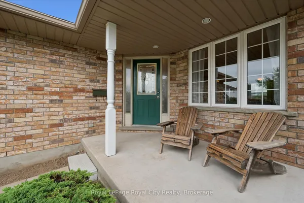 3 Munroe Crescent — photo 2