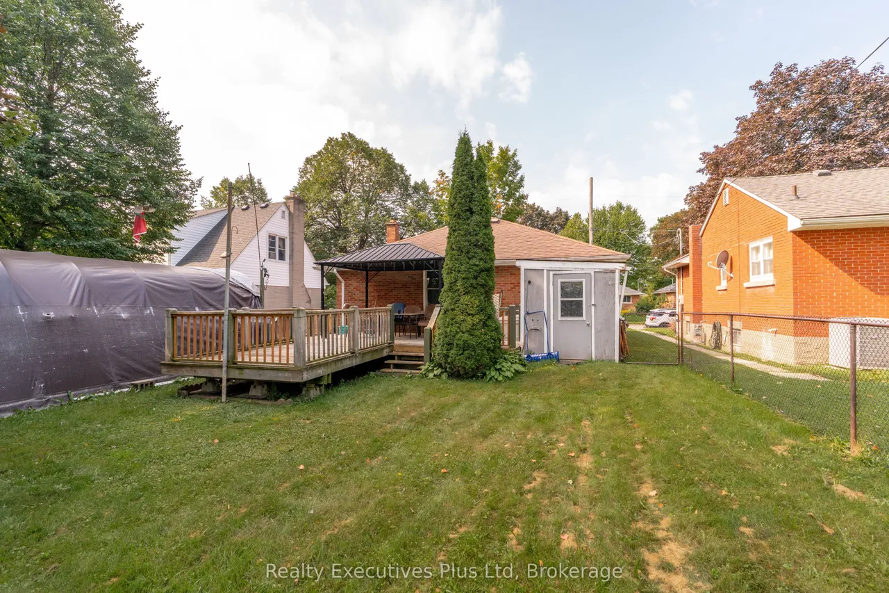 361 Metcalfe Street — photo 29
