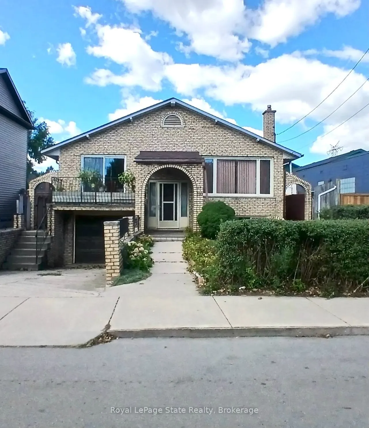 118 Craigroyston Road — photo 2