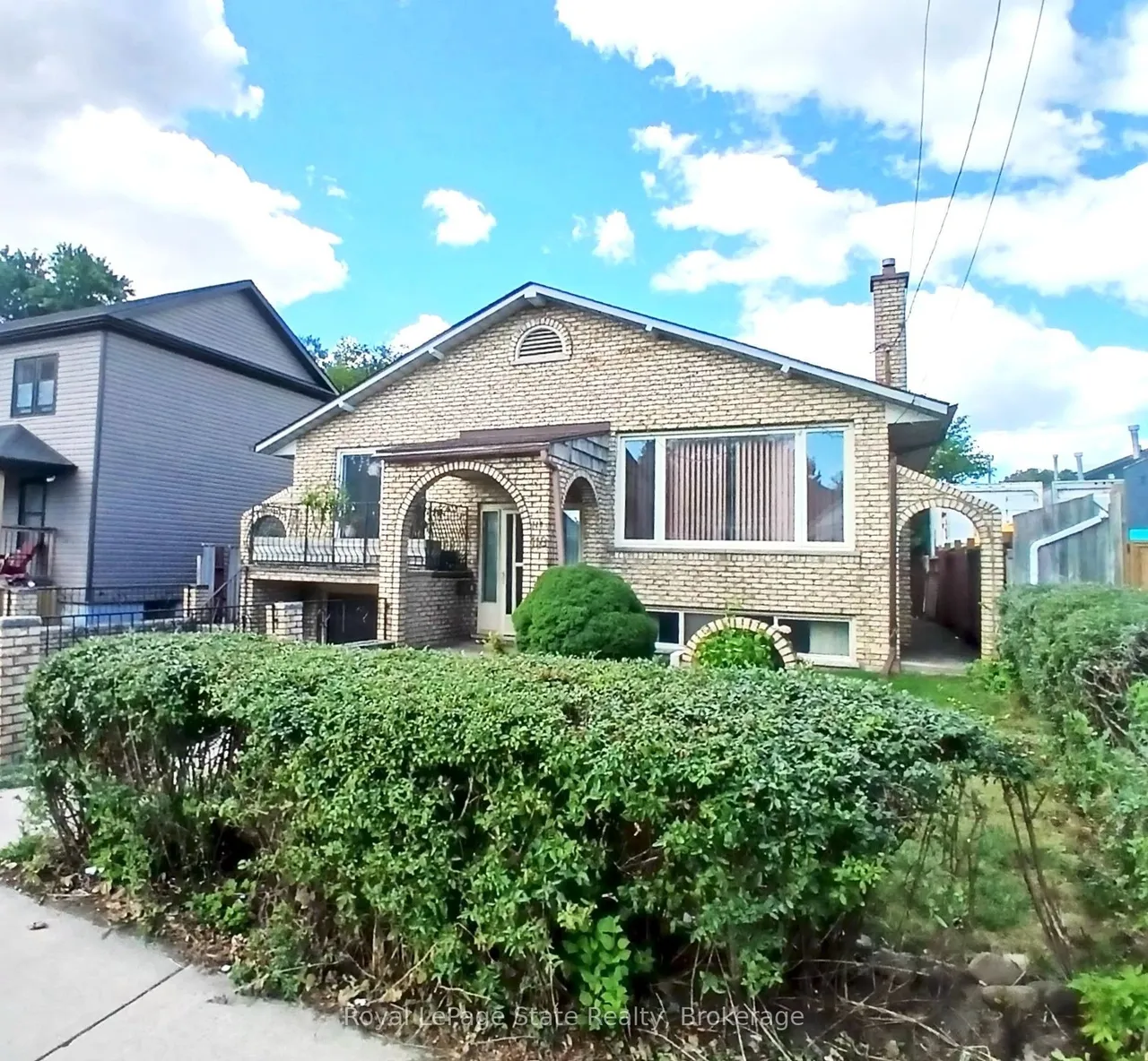 118 Craigroyston Road — photo 3