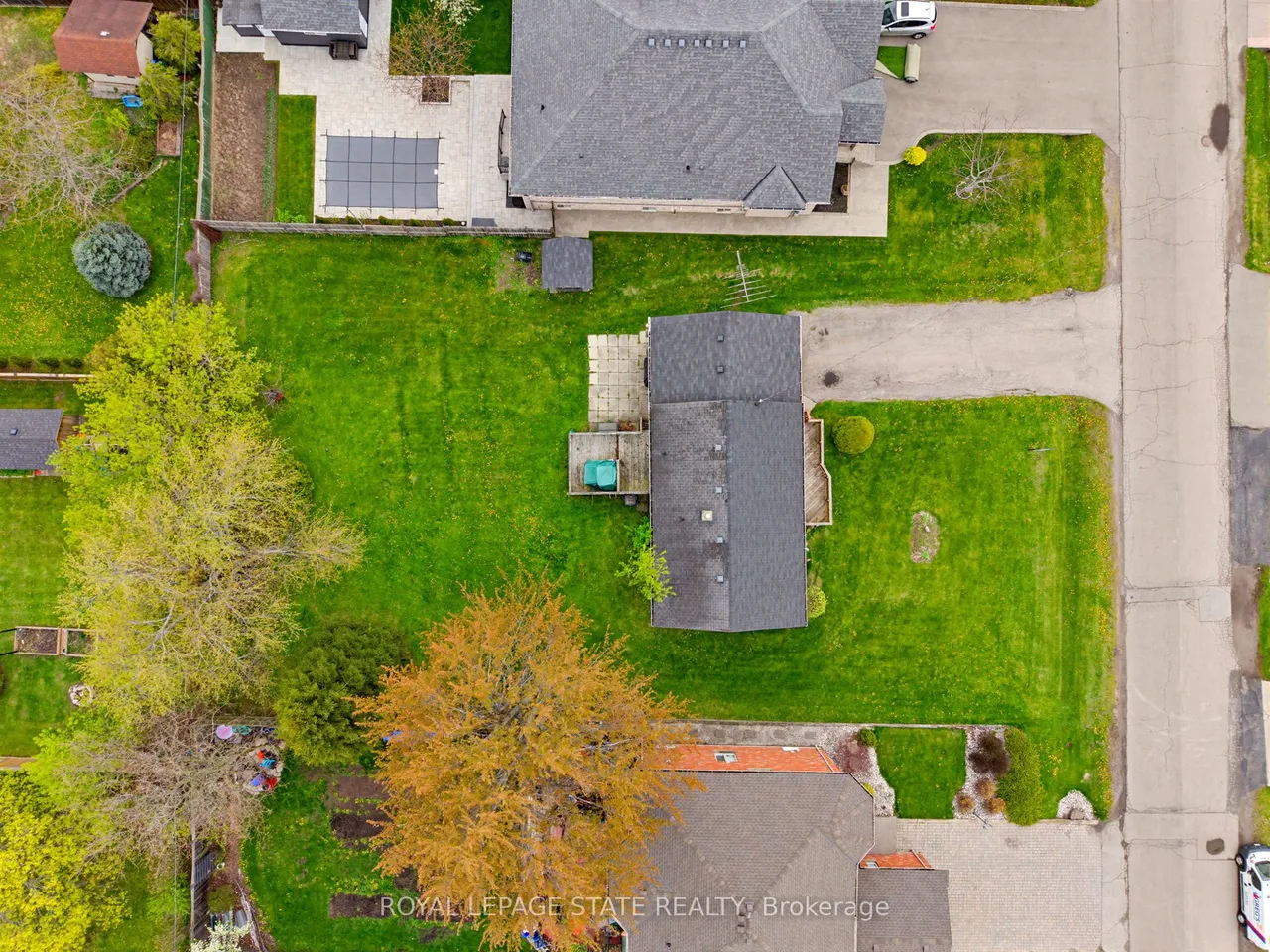 29 Leckie Avenue — photo 2