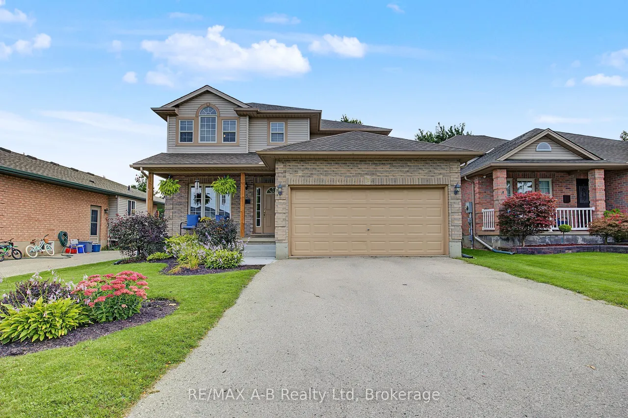 15 Cook Crescent