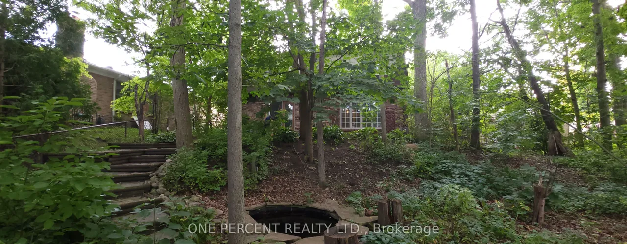 86 HALIBURTON Road — photo 40