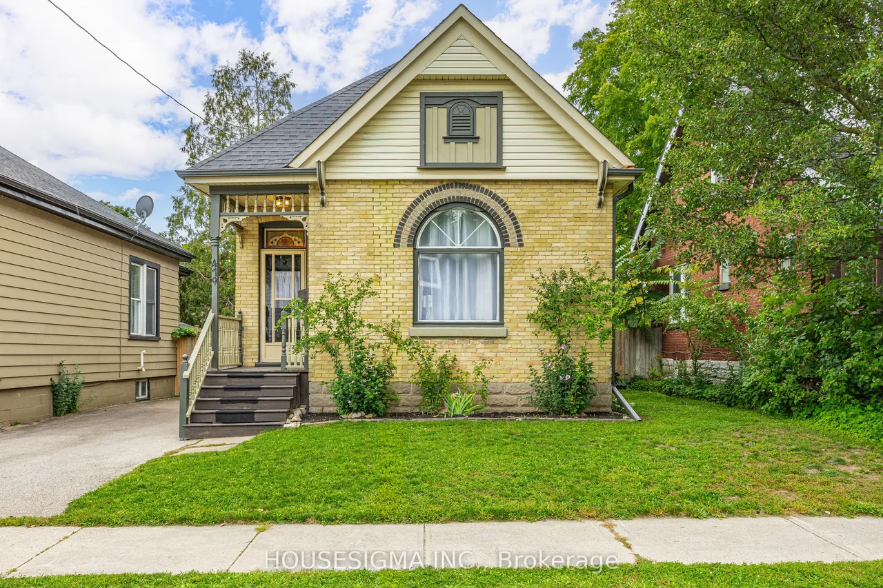 479 Woodman Avenue