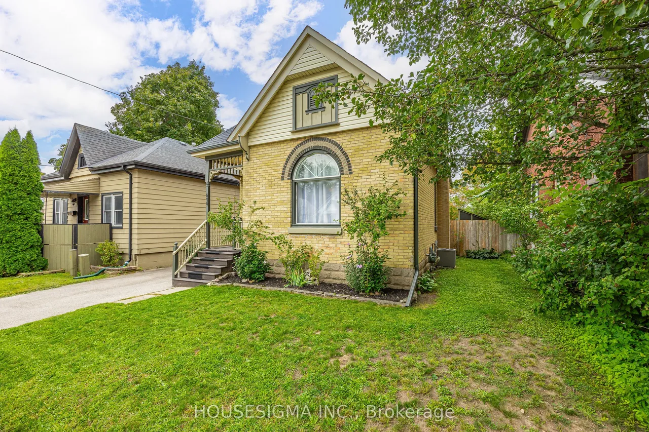 479 Woodman Avenue — photo 2
