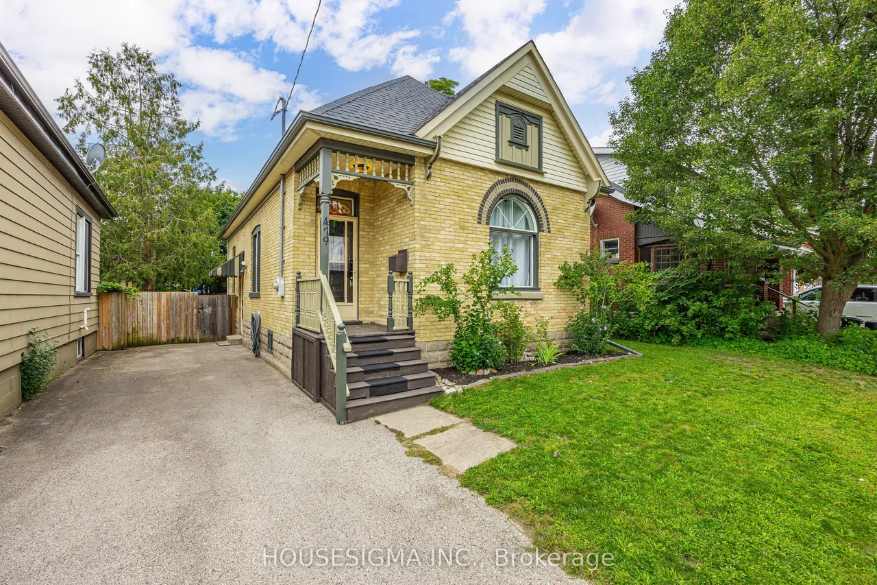 479 Woodman Avenue — photo 3