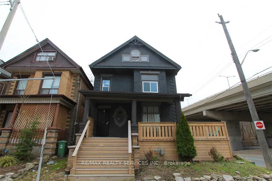 2 Webber Avenue