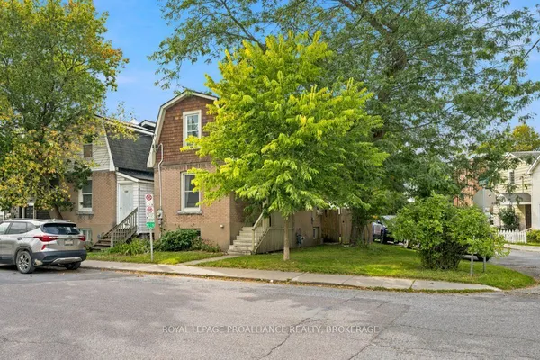 384 Barrie Street
