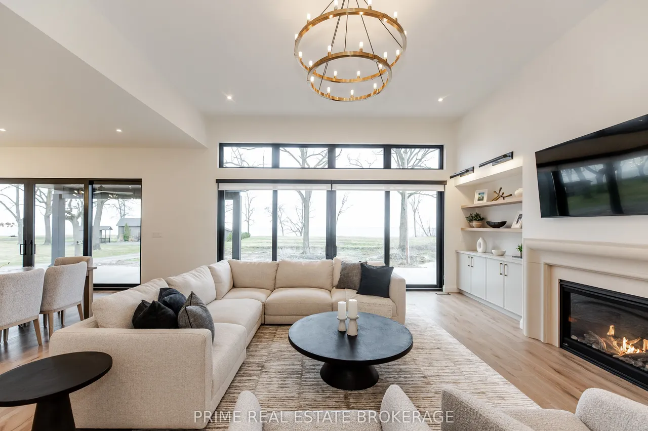 9 Black Walnut Drive