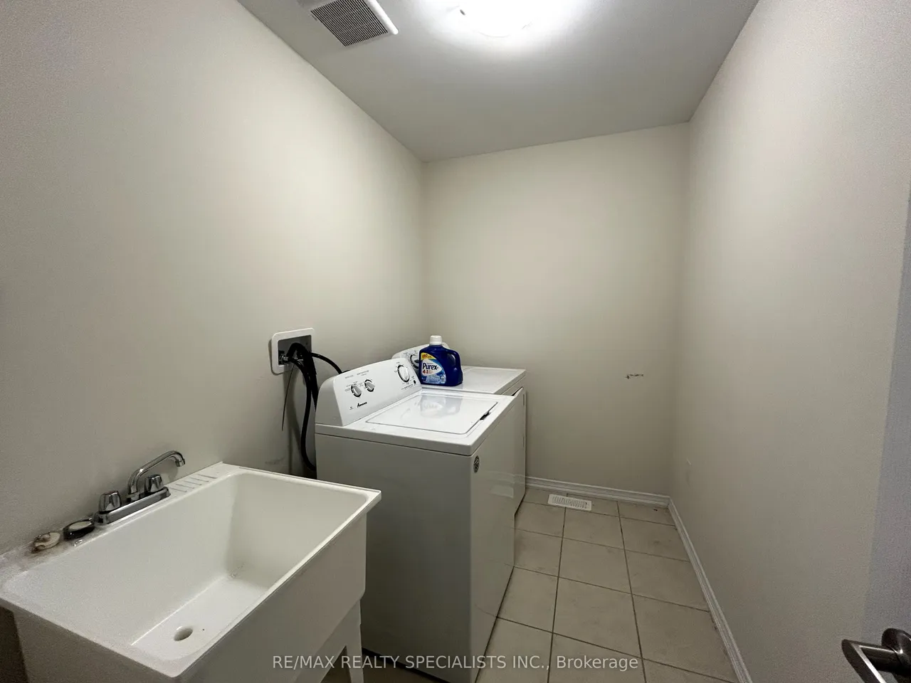 8749 SOURGUM Avenue — photo 32